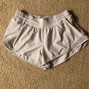 Light blue women’s Lulu lemon shorts. Hotty hot short size 6, 2.5 inch inseam